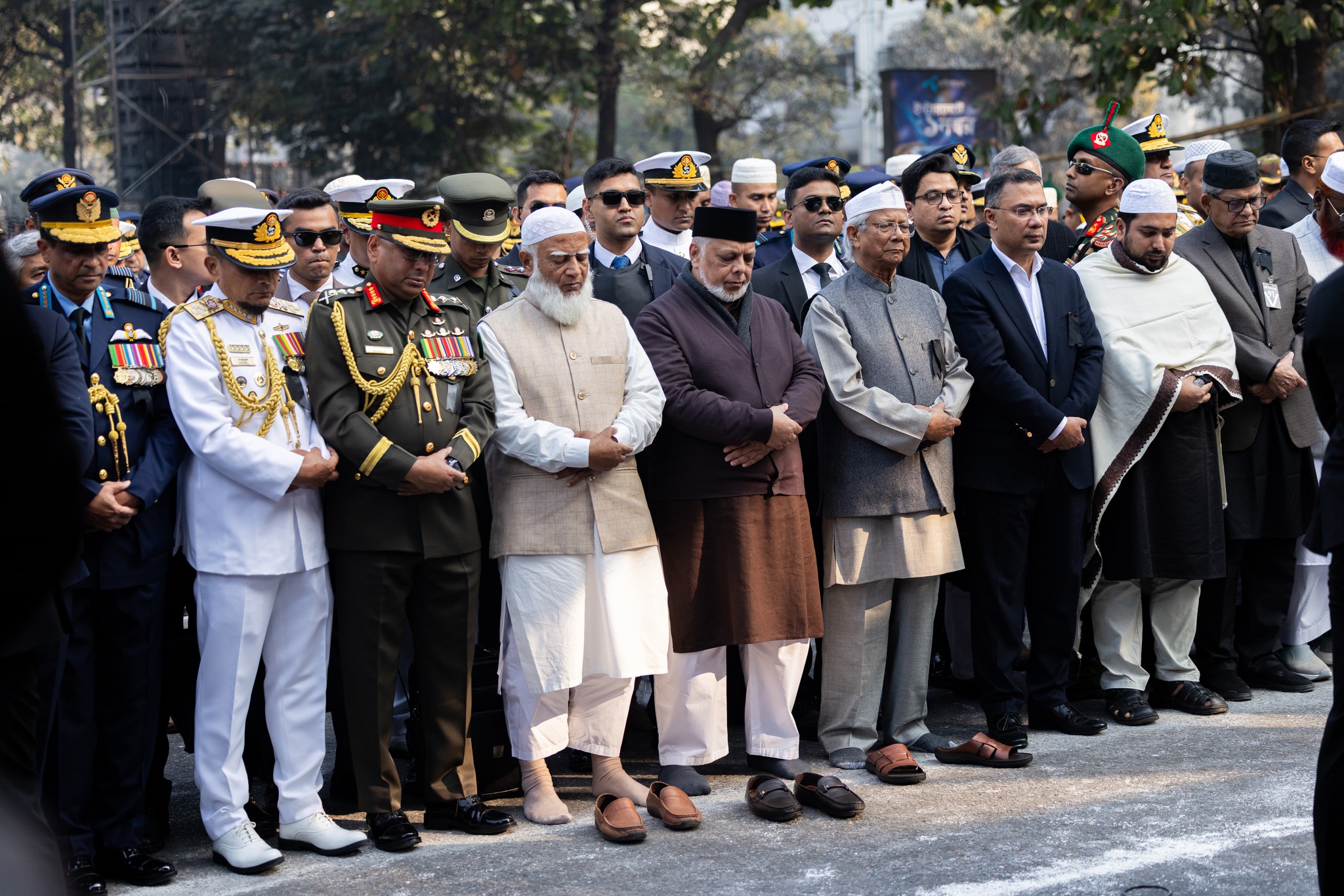 আপোষহীন নেত্রীর জানাজা